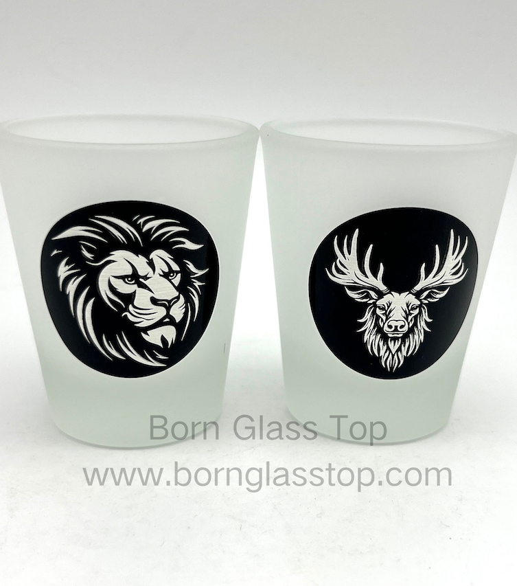 Lion&Deer Frosted Embossed Effect Brushed Silver Animal Vintage Shot Glass