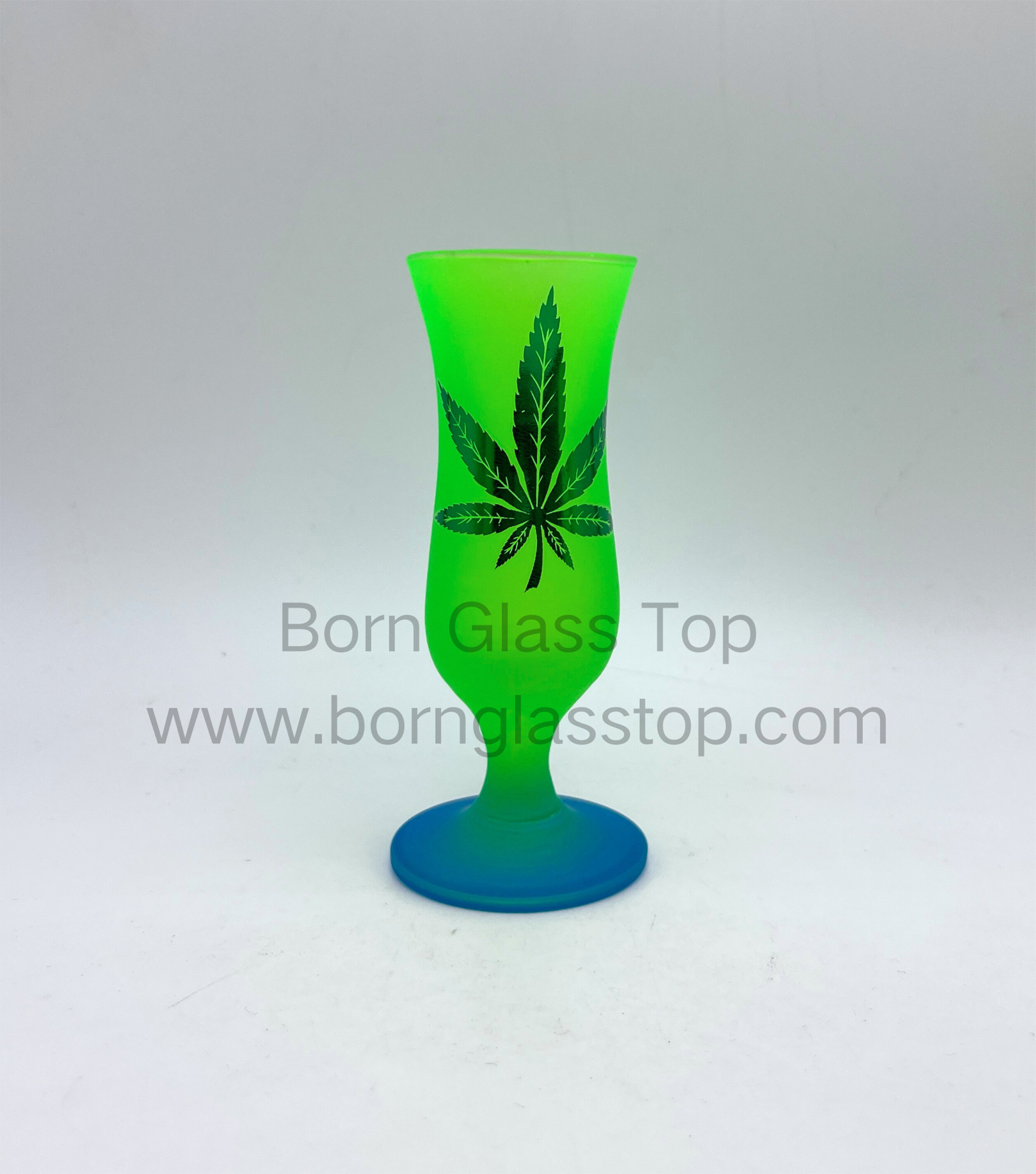 Customzied Mini Hurricane Shot Glass Color-Sprayed Green Foiling Cannabis