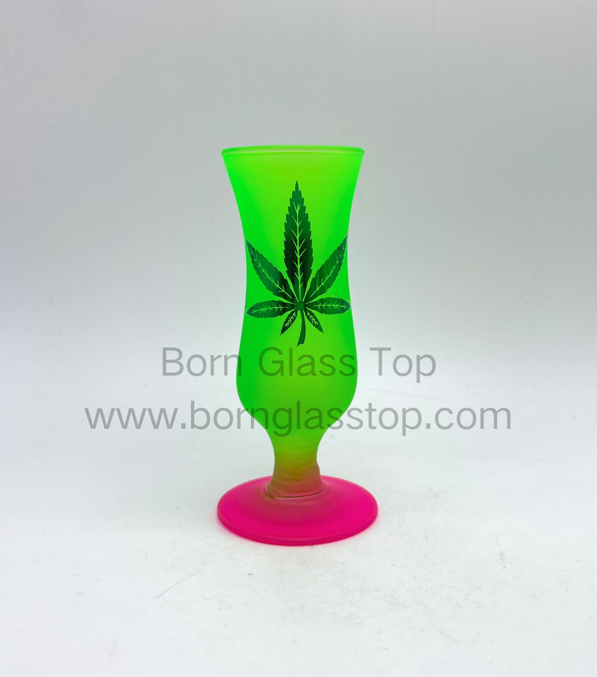 Customzied Mini Hurricane Shot Glass Color-Sprayed Green Foiling Cannabis