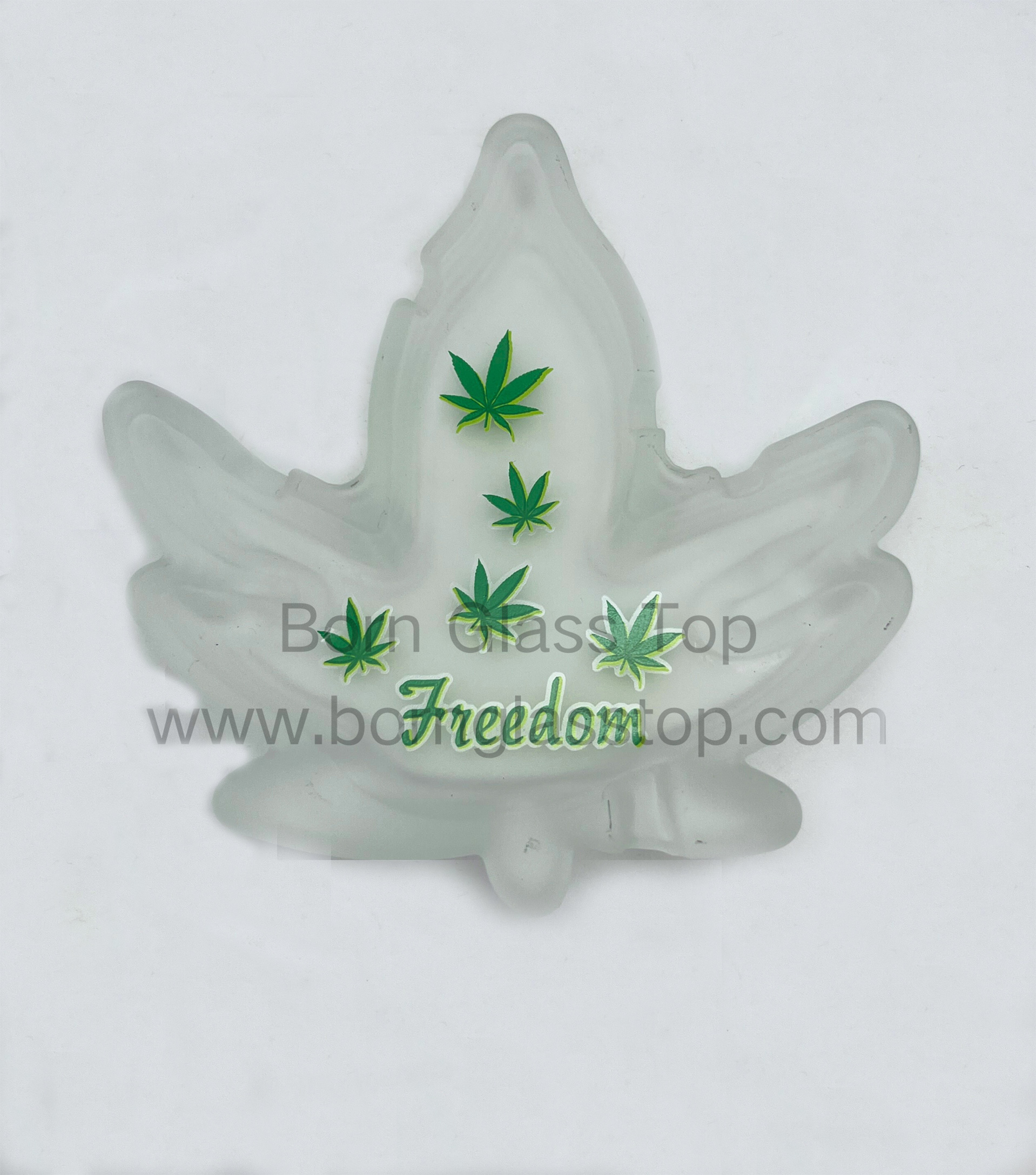 Smokers Cannabis Leaves Spray Black Outside Gold-Pressed Freedom Ashtrays