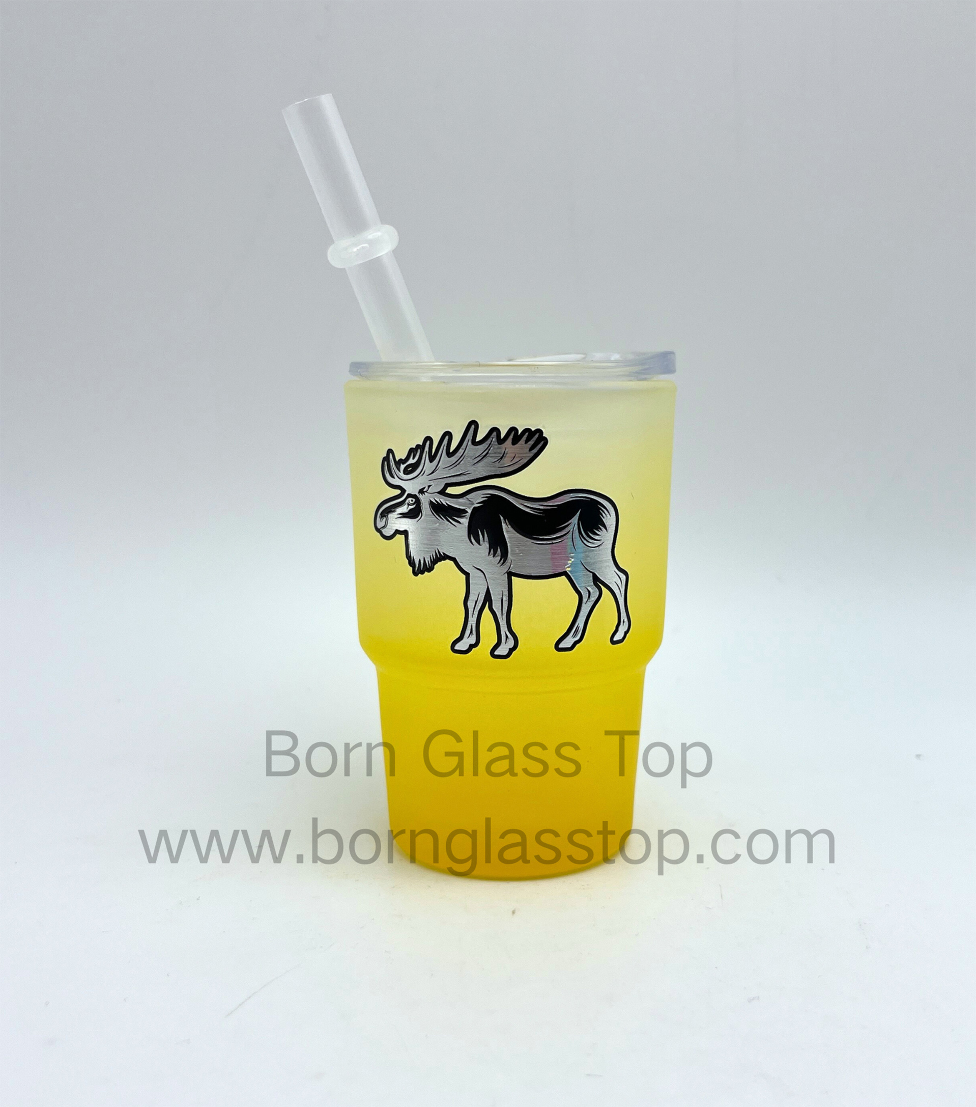 Gradual Embossed Effect Silver-Pressed Moose Stable Shot Glass With Straw&Lid