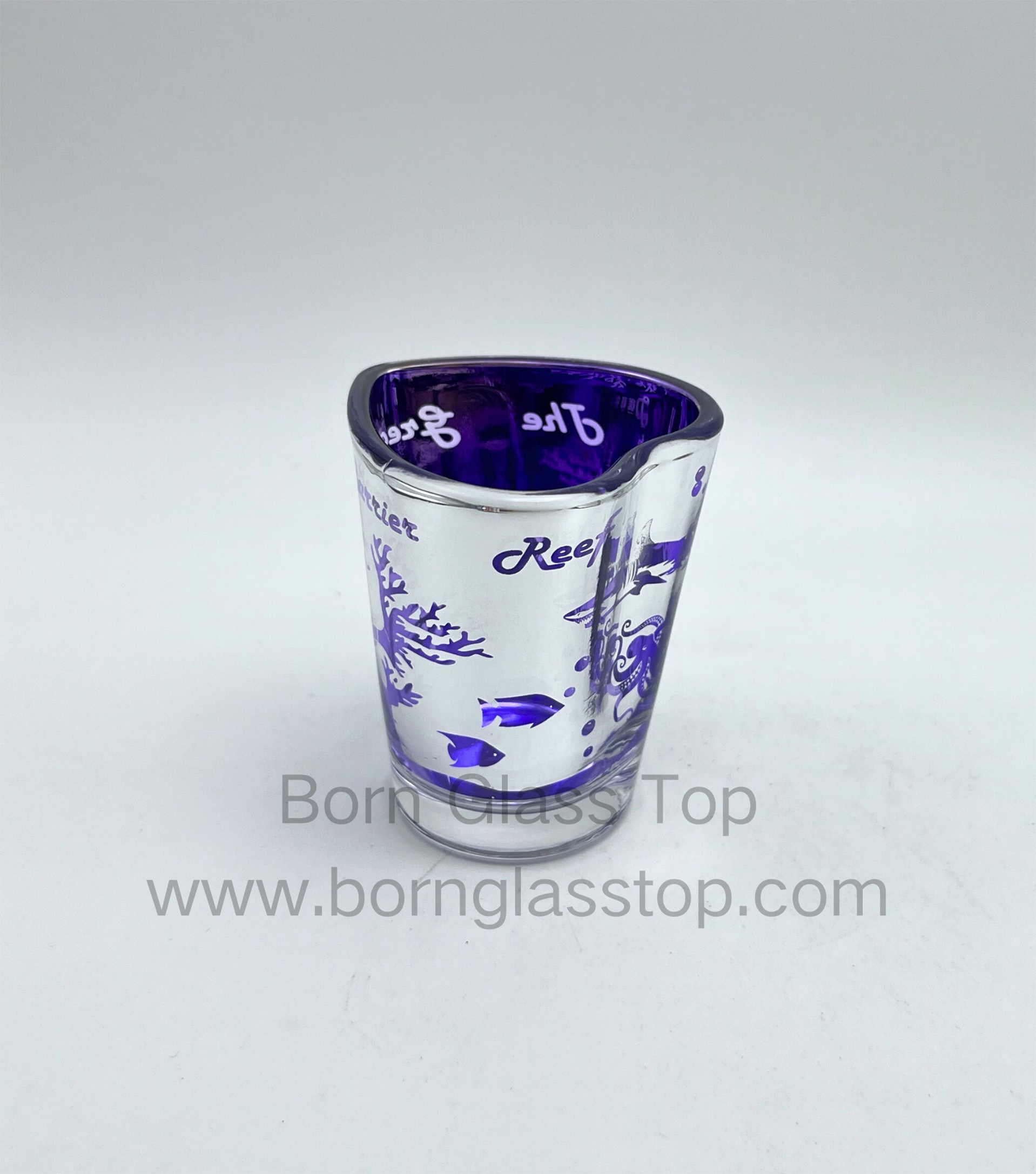 Set Of Four Colors Electropalting Carving Inside Heart Shot Glass For Options